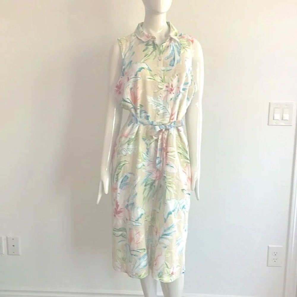 NEW!!!  Floral Sleeveless Dress